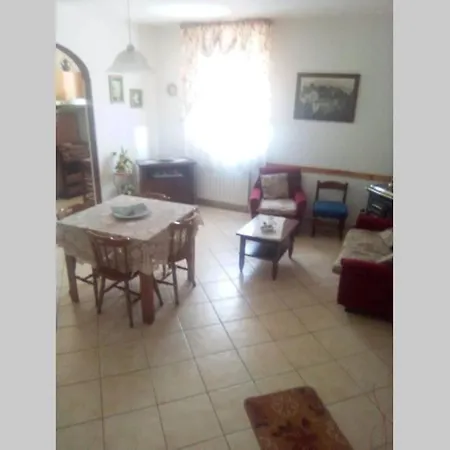 Garden House 公寓 特雷基纳