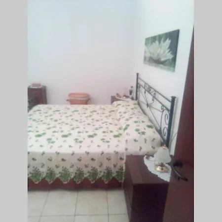 Garden House Apartment