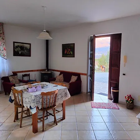 Garden House Apartment